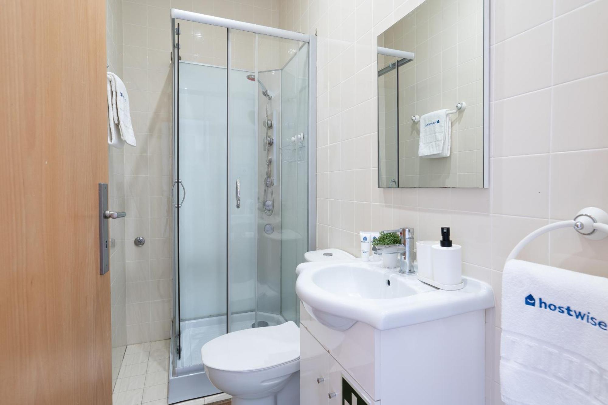 Apartament Host Wise - Colorful Fresh Flats - Batalha *