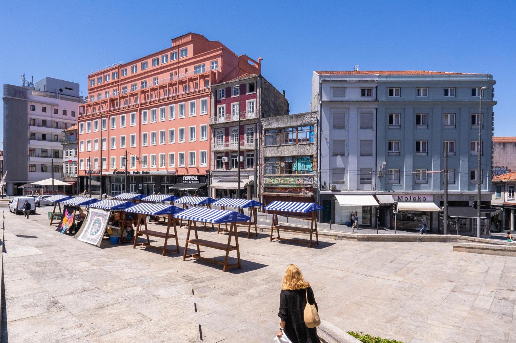 Apartament Host Wise - Colorful Fresh Flats - Batalha Porto